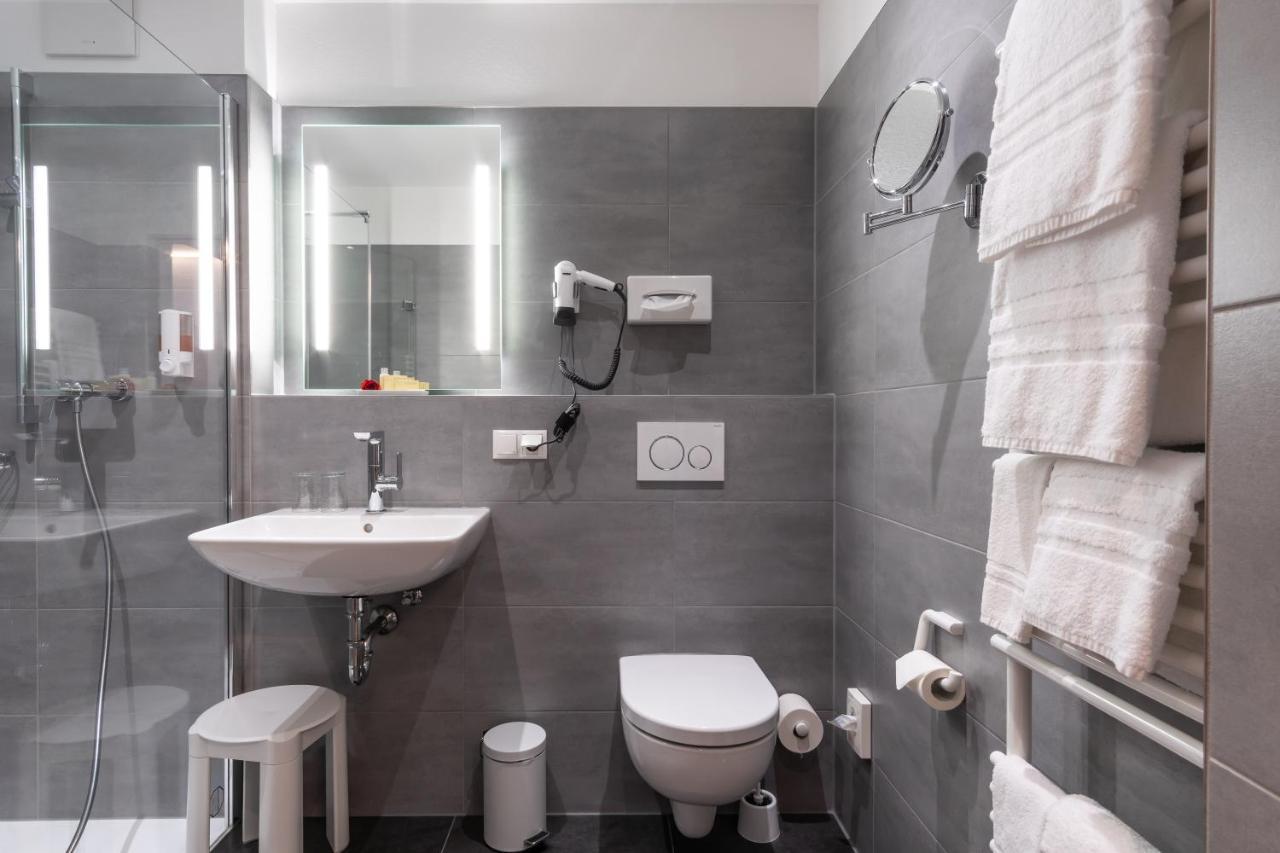 Hotel Elysee Seligenstadt Esterno foto