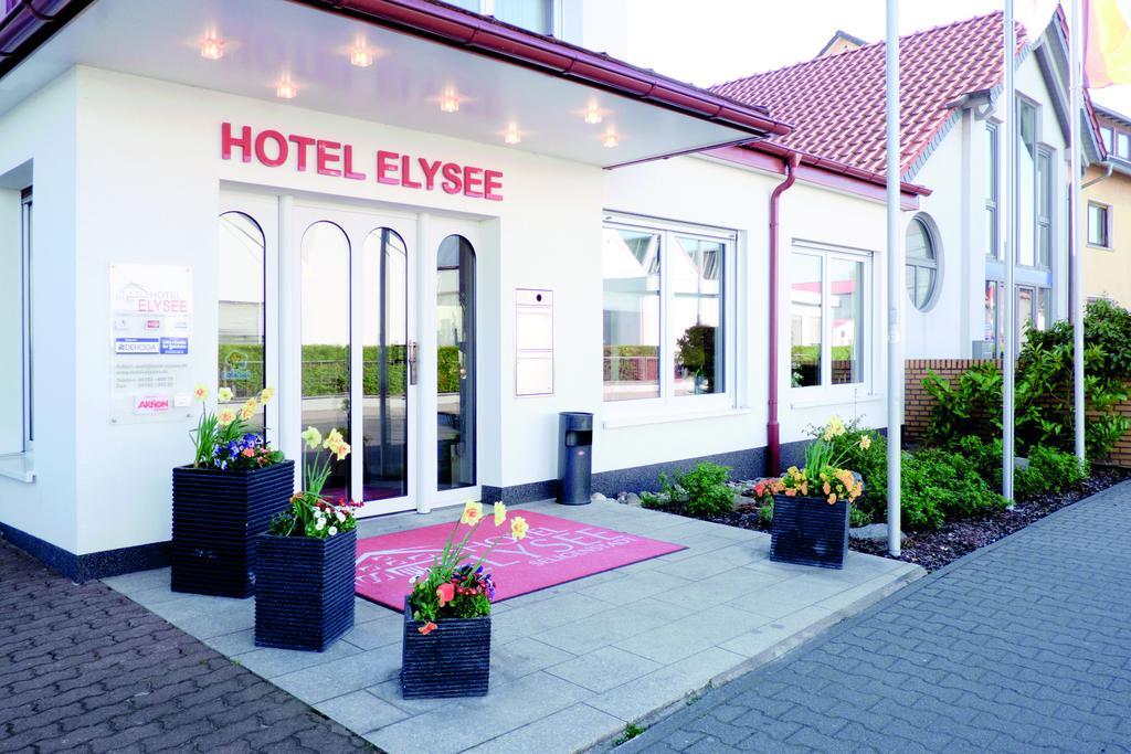 Hotel Elysee Seligenstadt Esterno foto